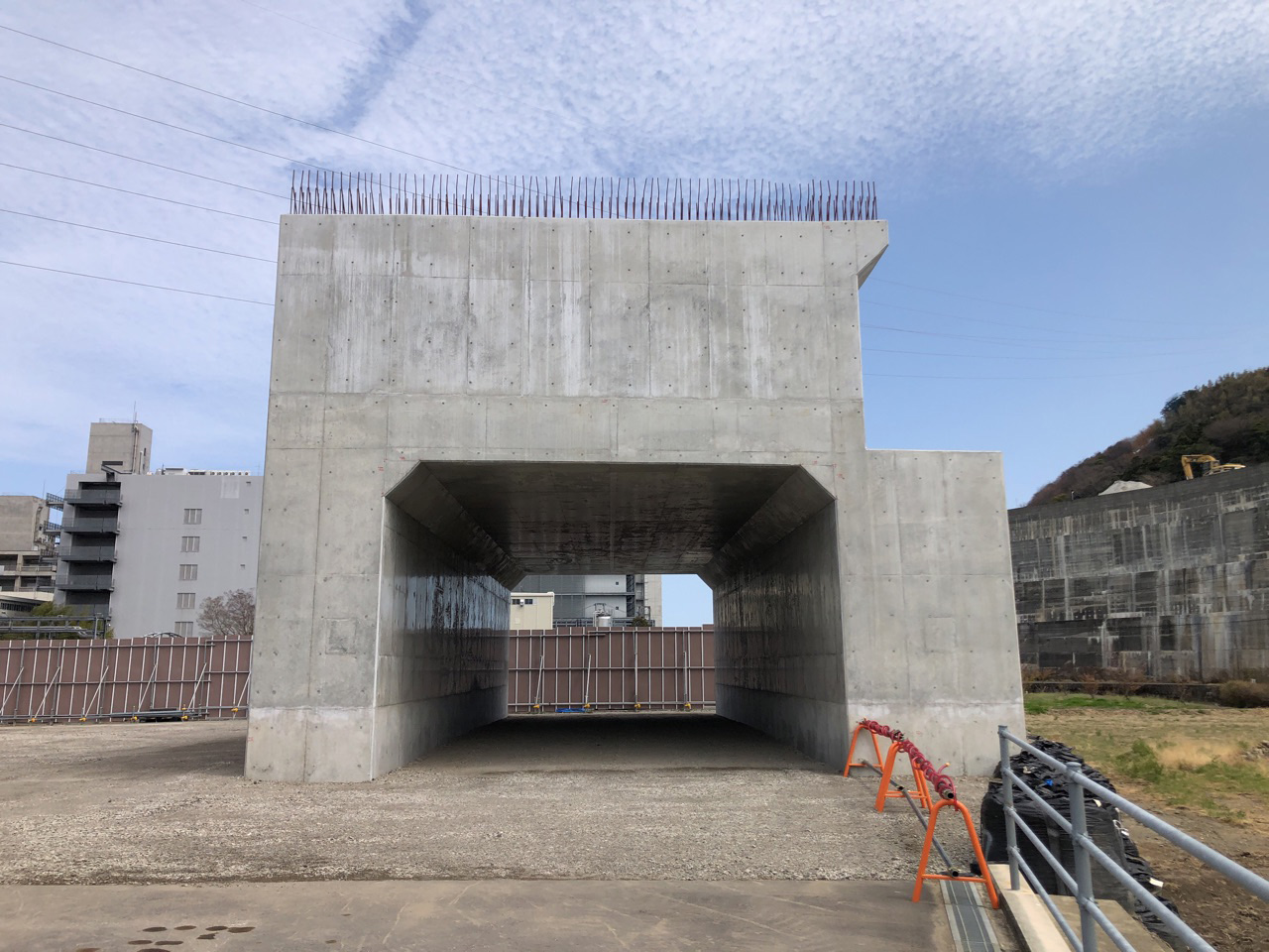 令和2-3年度桑野道路畑田川橋下部Ａ１工事