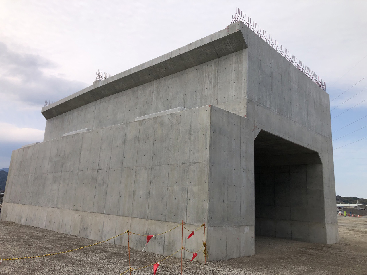 令和2-3年度桑野道路畑田川橋下部Ａ１工事