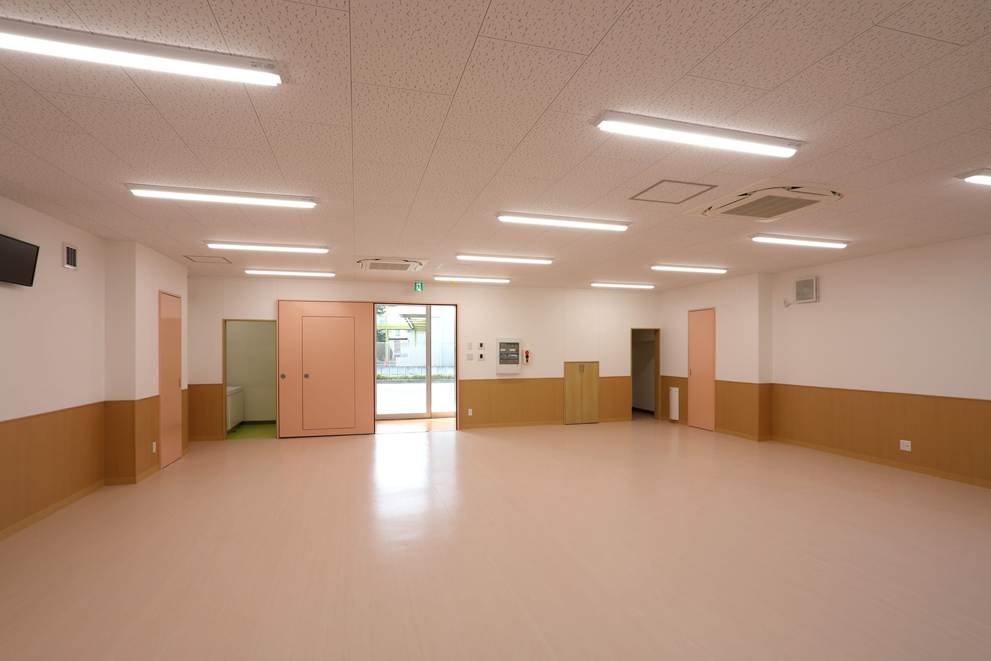祖川幼児教育センター_1F 学童室